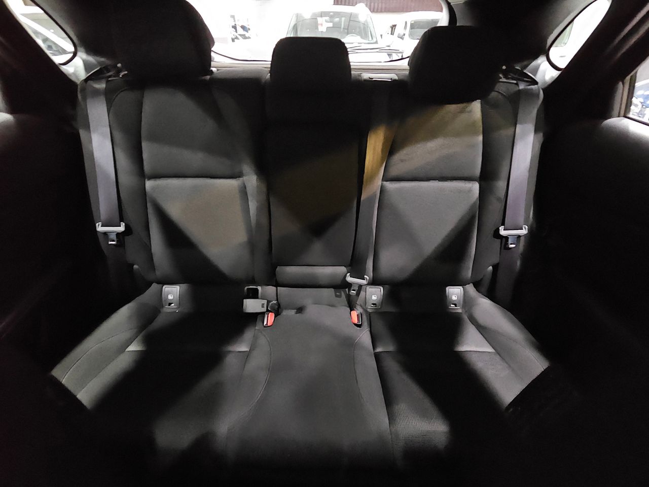 Foto Mazda CX-30 35