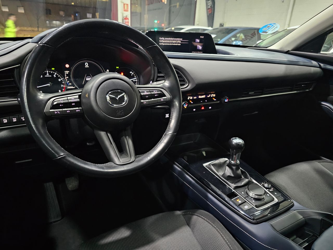 Foto Mazda CX-30 37