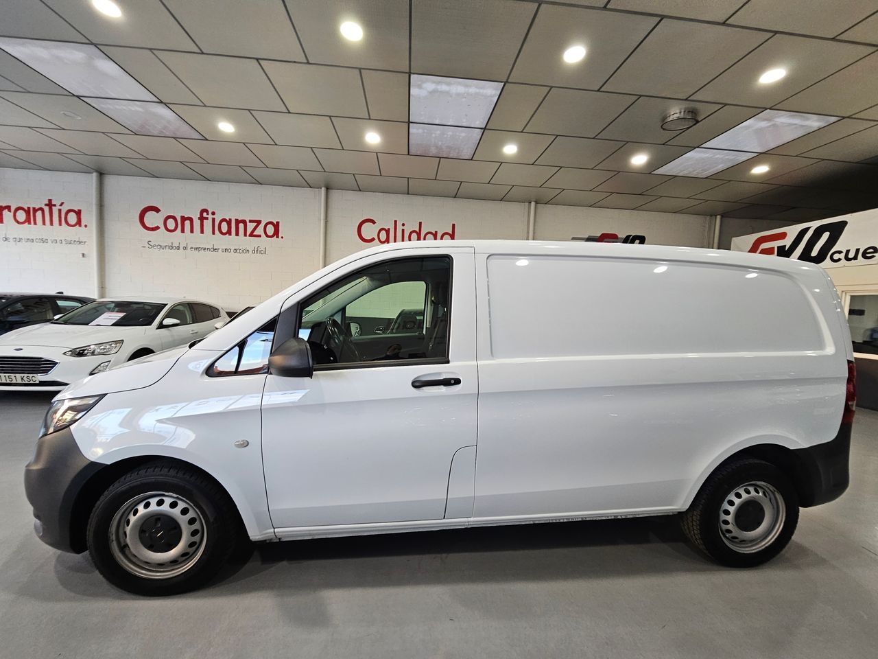 Foto Mercedes-Benz Vito 2
