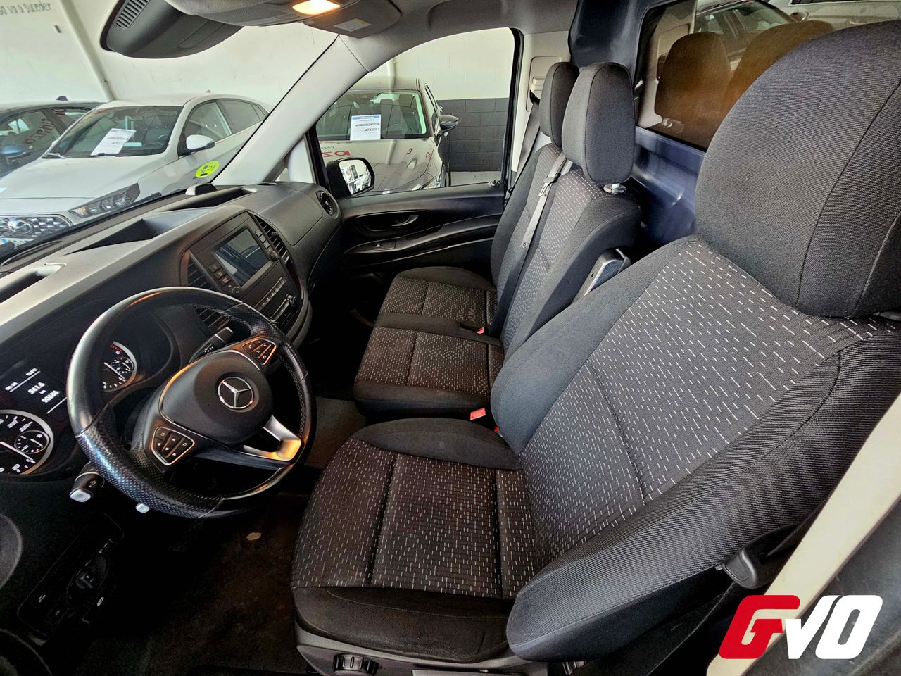 Foto Mercedes-Benz Vito 15