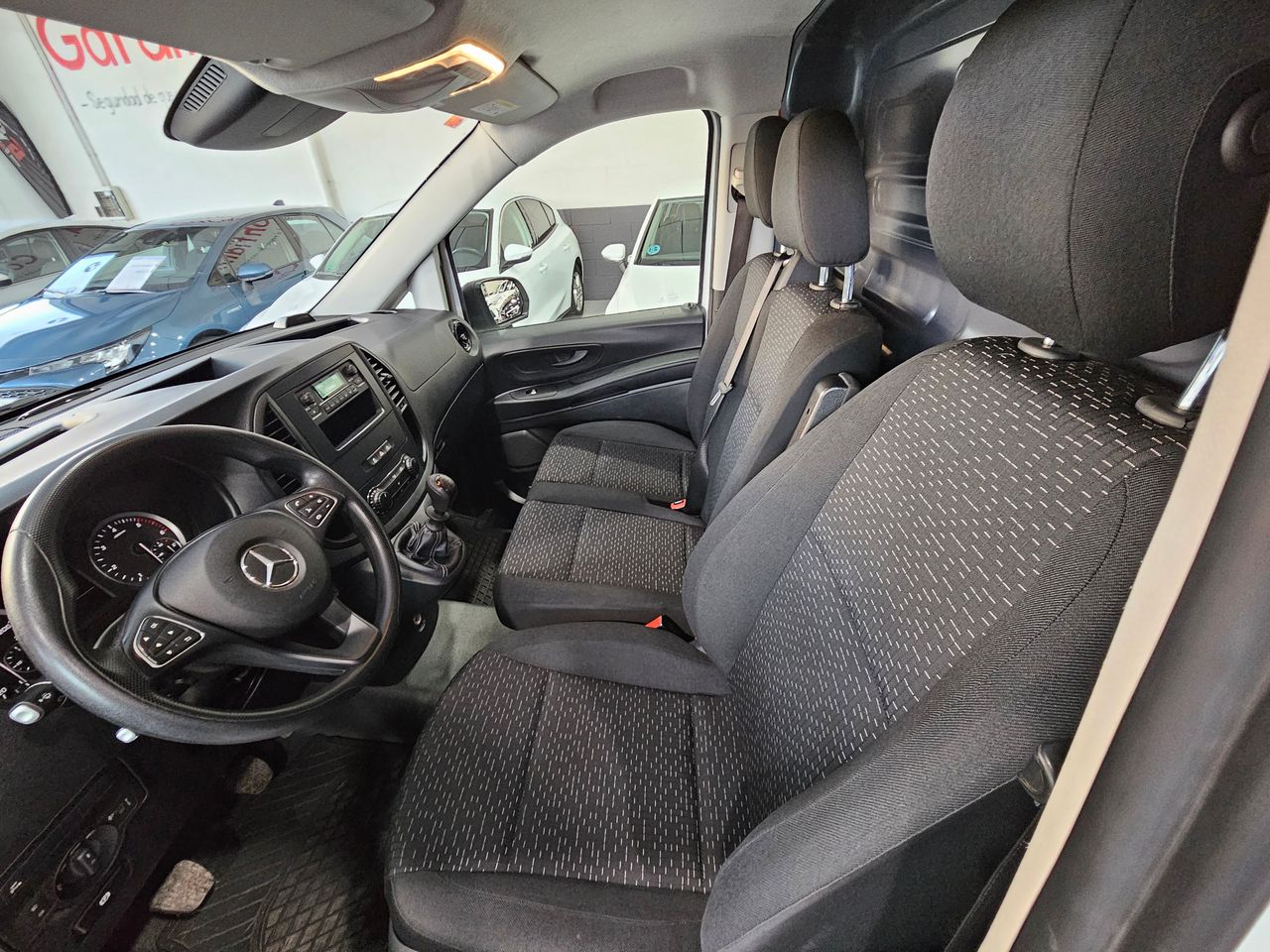 Foto Mercedes-Benz Vito 13