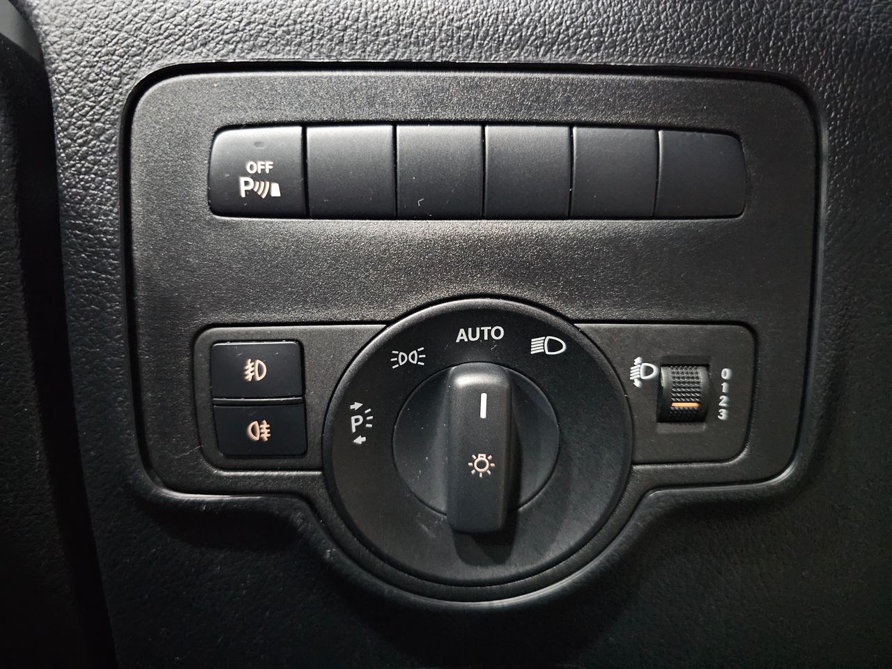 Foto Mercedes-Benz Vito 18