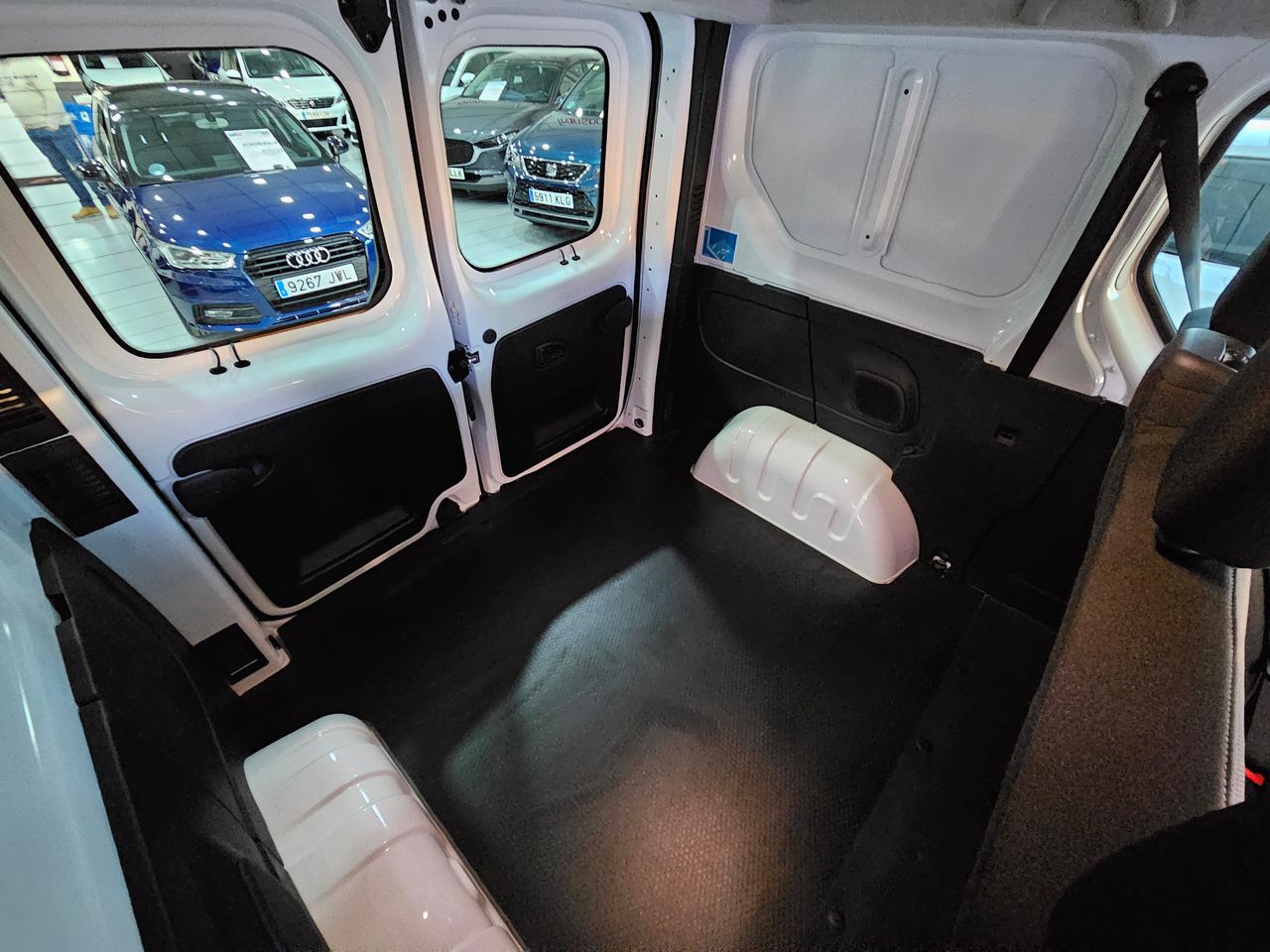 Foto Renault Trafic 16