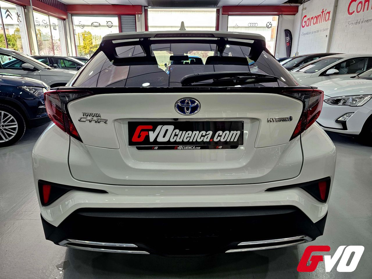 Foto Toyota C-HR 9