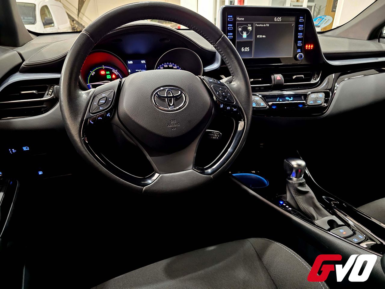 Foto Toyota C-HR 35