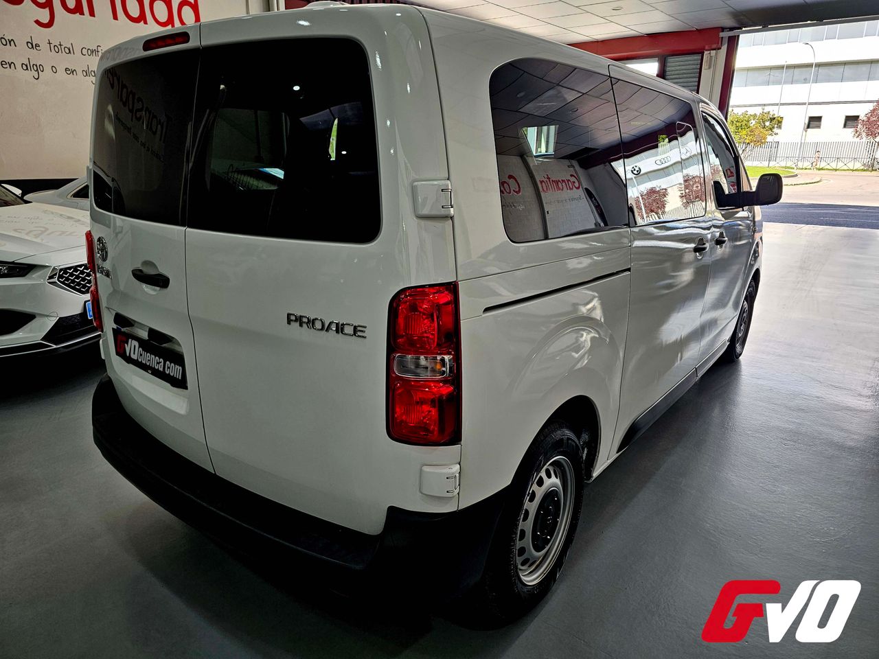 Foto Toyota Proace Verso 8