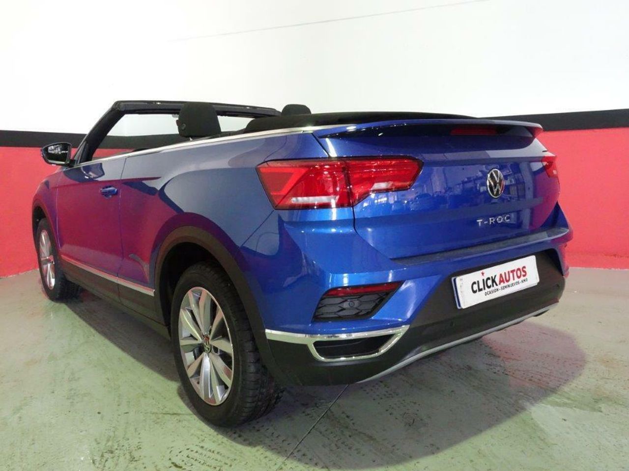 Foto Volkswagen T-Roc 4