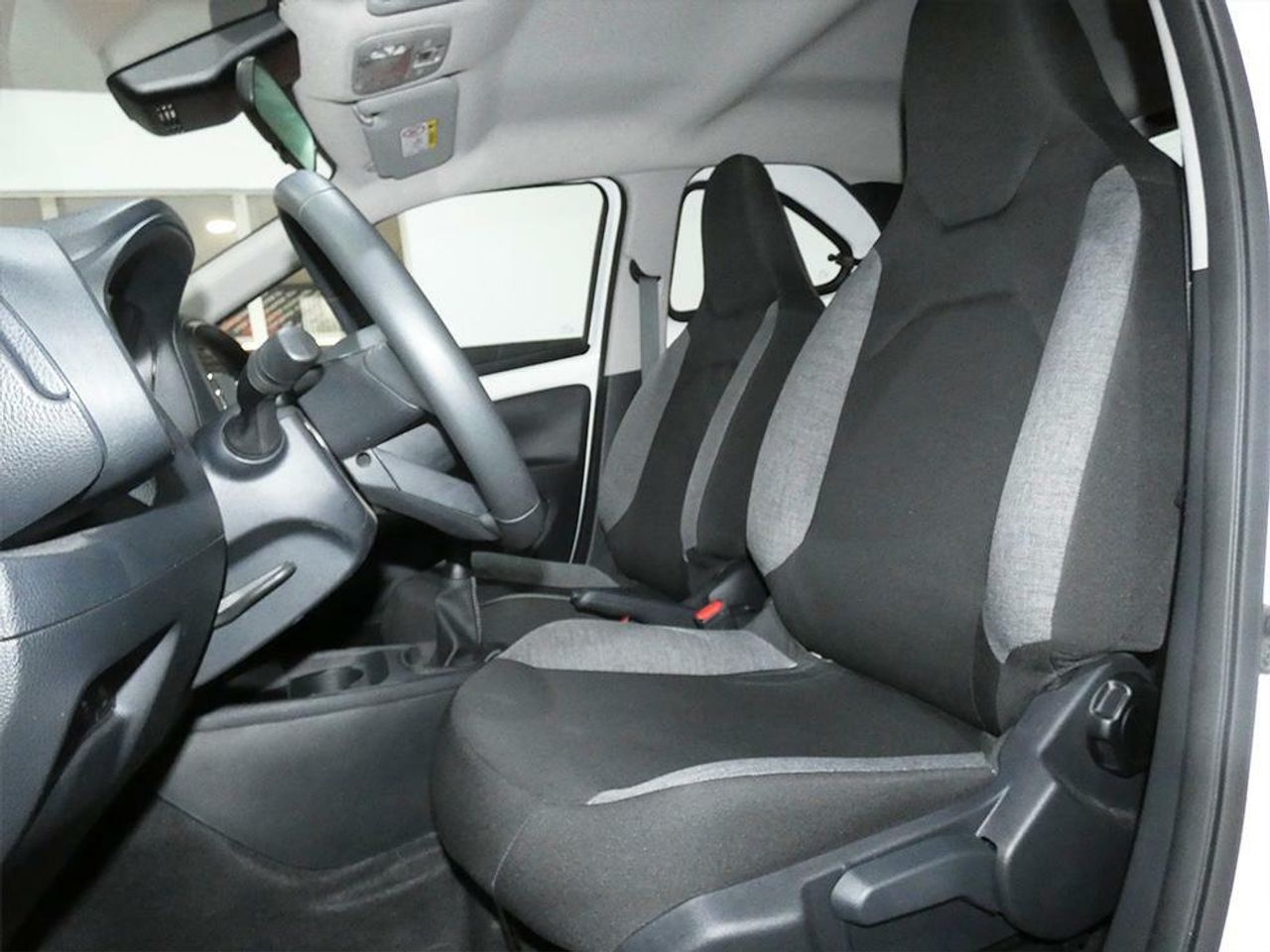 Foto Toyota Aygo 16