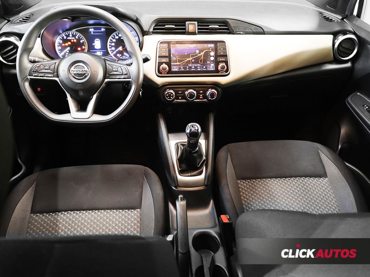 Foto Nissan Micra 5