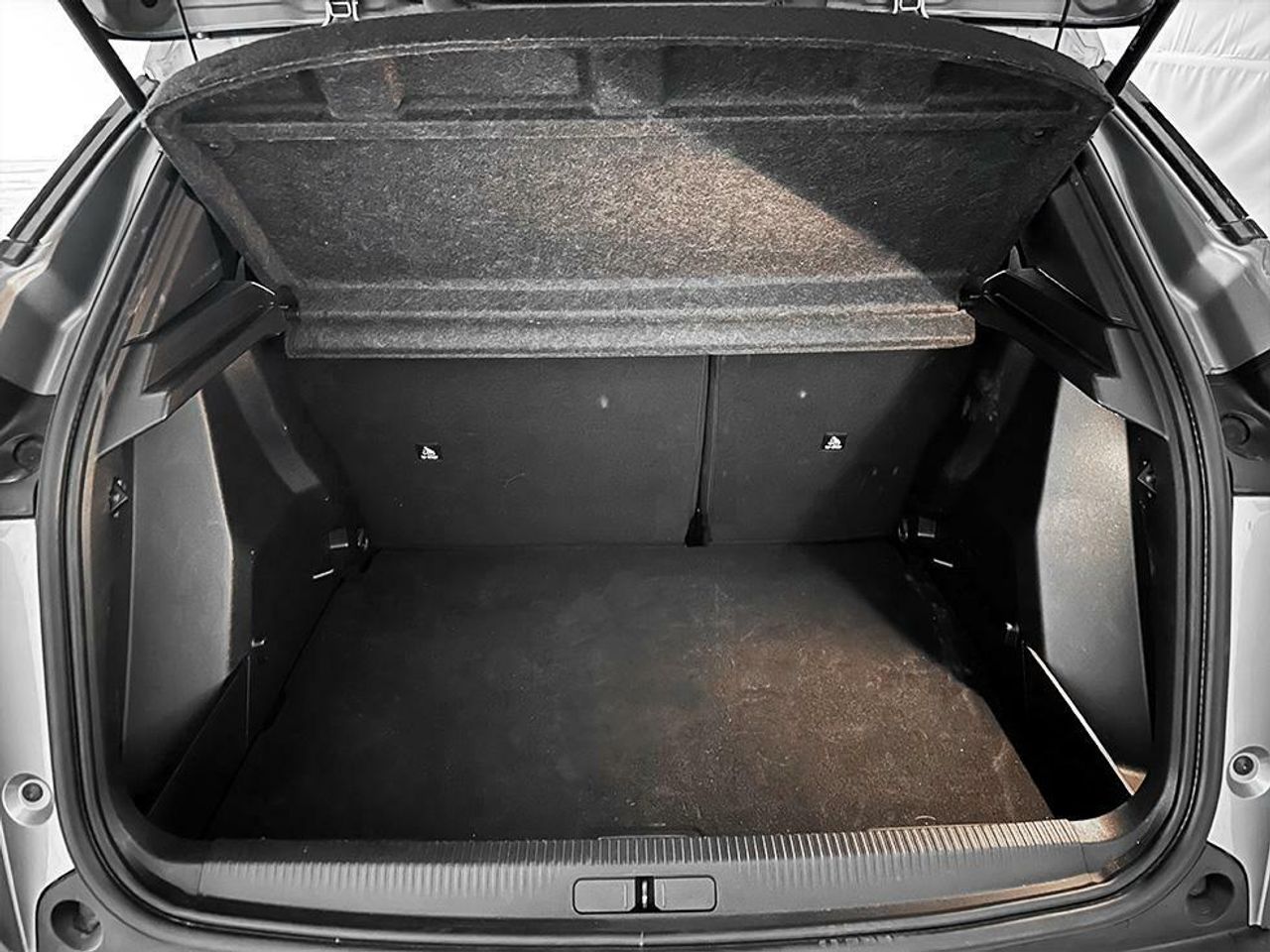 Foto Peugeot 2008 19
