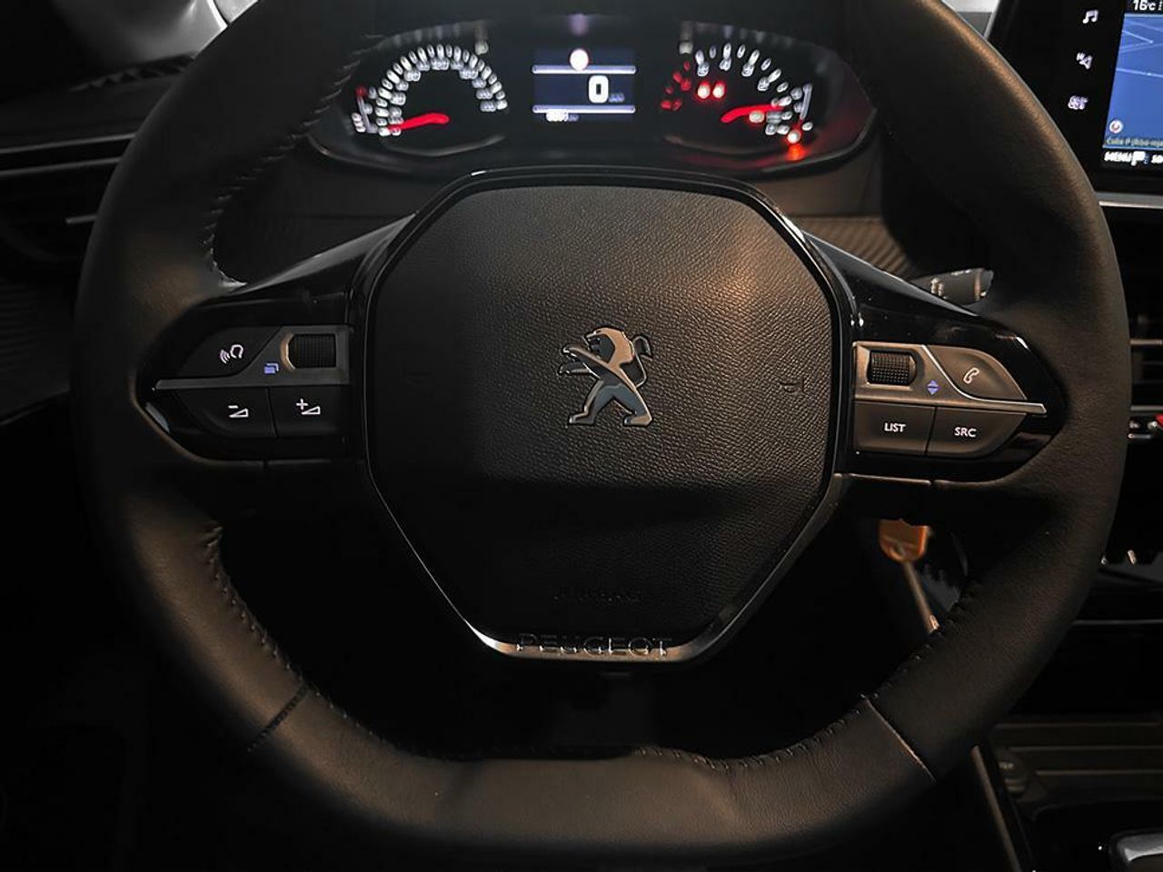 Foto Peugeot 208 7