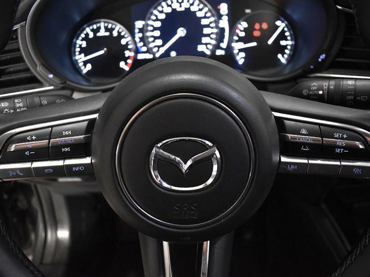 Foto Mazda CX-30 5