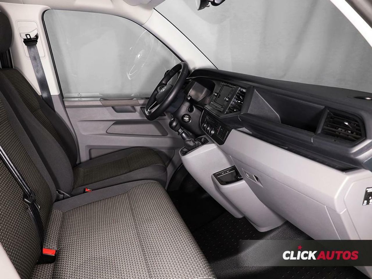 Foto Volkswagen Caravelle 15