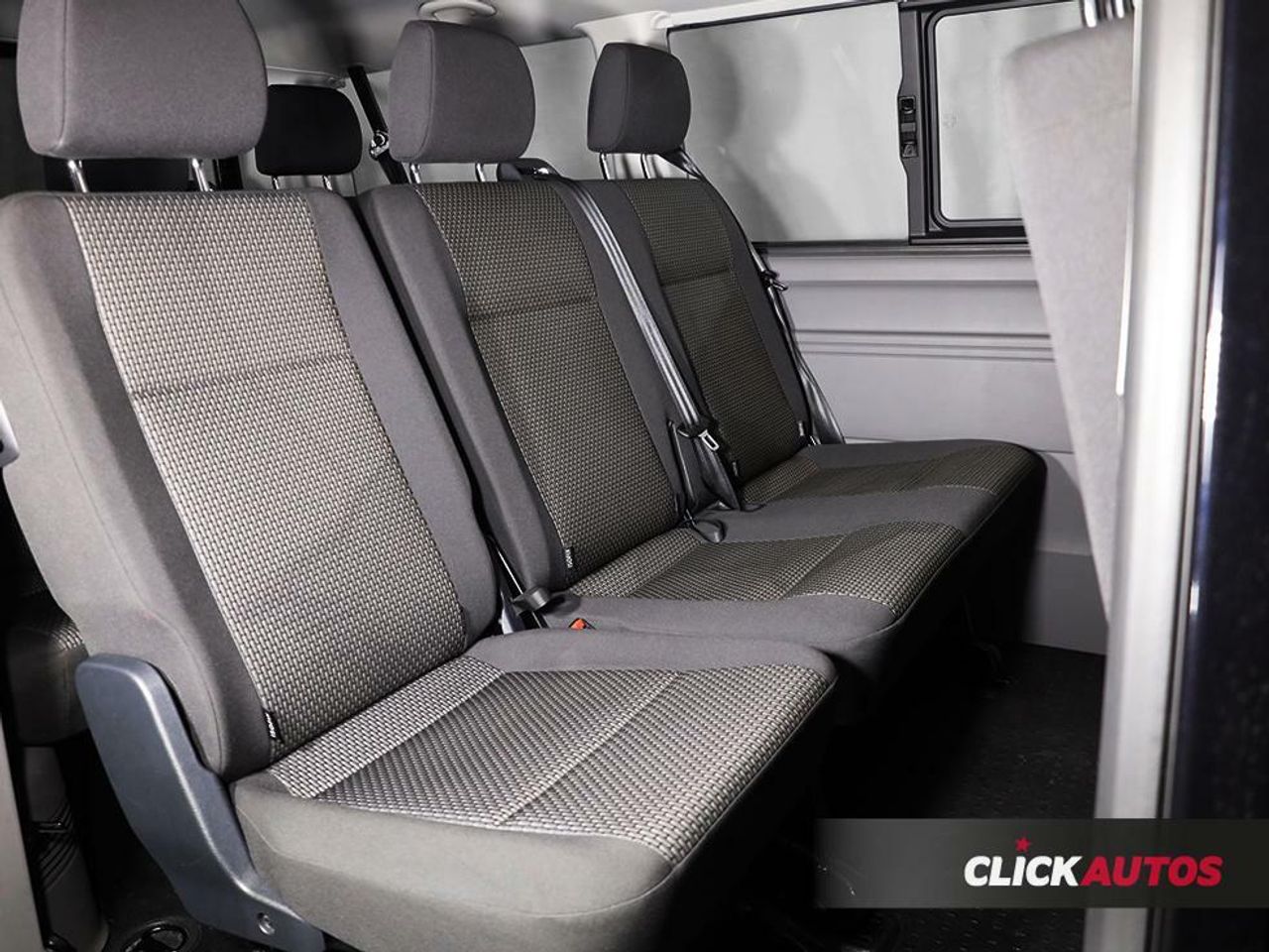 Foto Volkswagen Caravelle 16