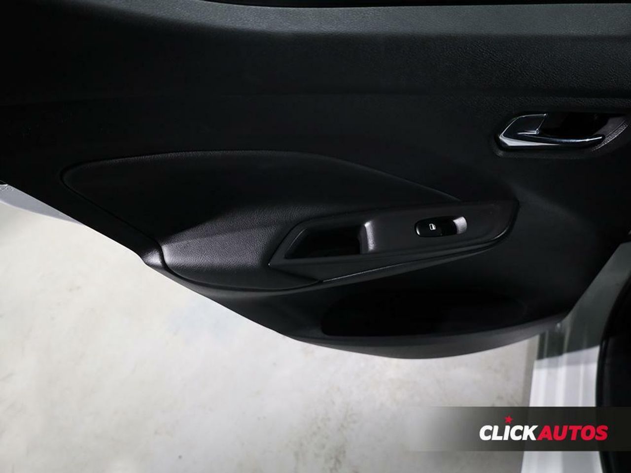 Foto Nissan Micra 6