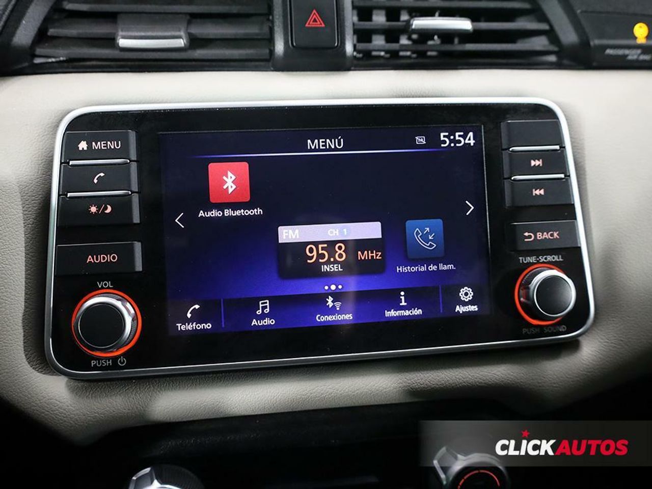 Foto Nissan Micra 9