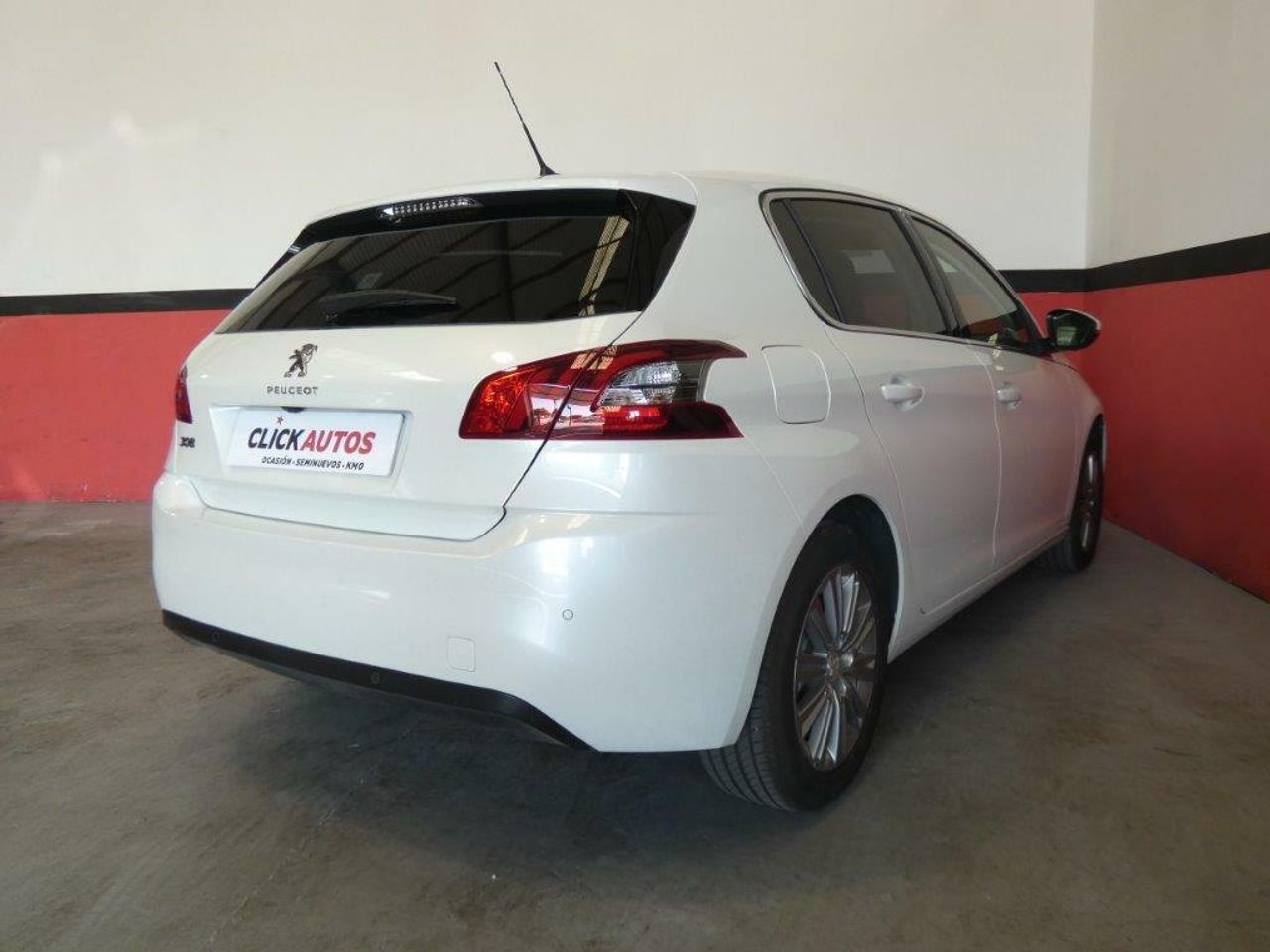 Foto Peugeot 308 5