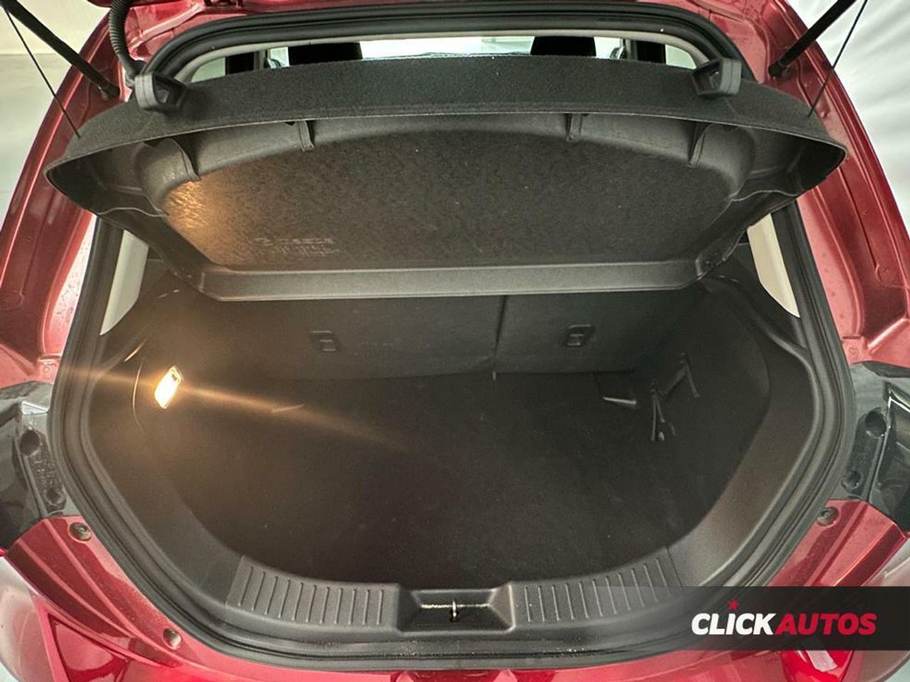 Foto Mazda Mazda2 23