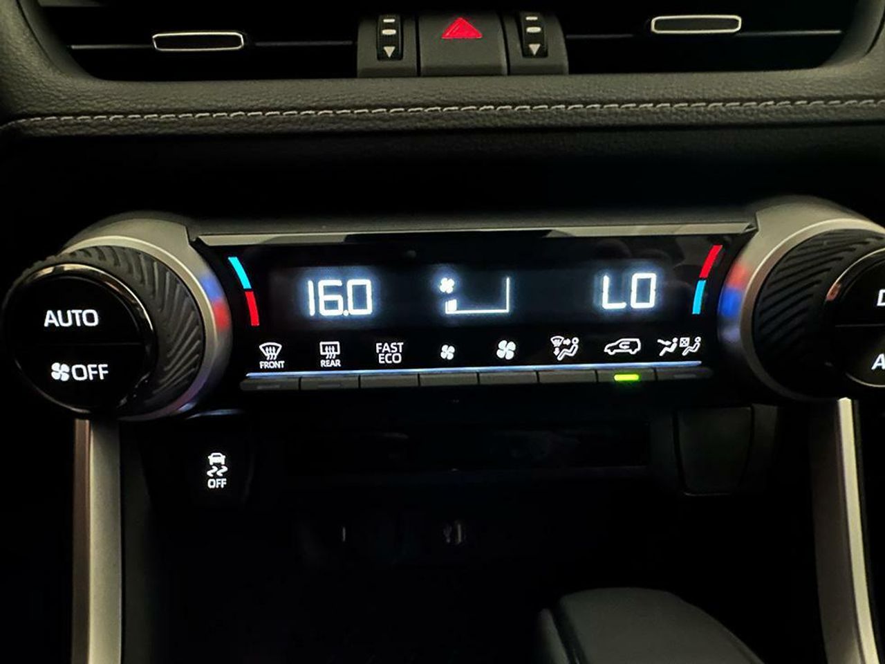Foto Toyota Rav4 11