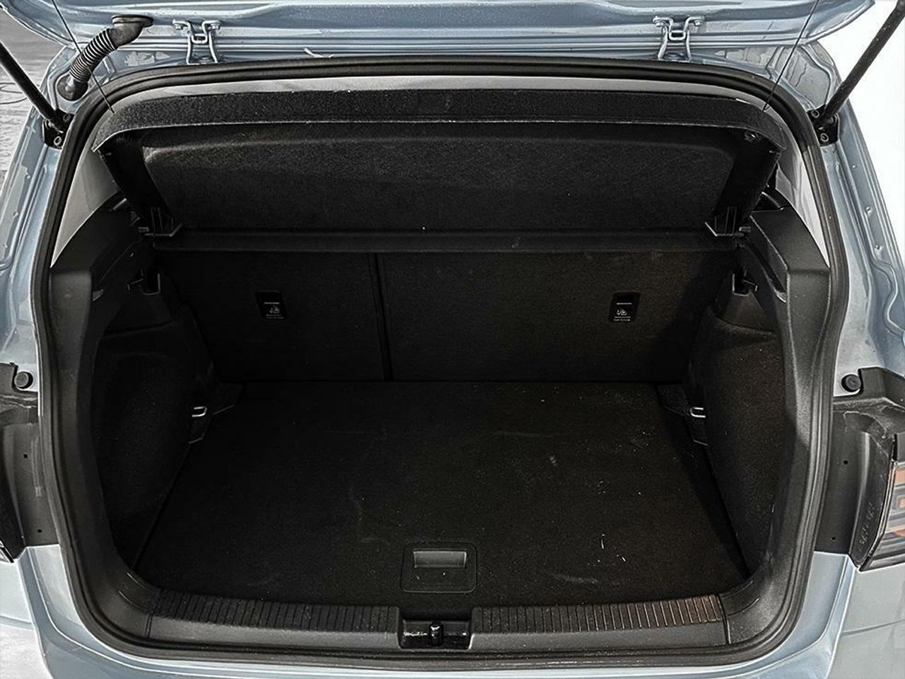 Foto Volkswagen T-Cross 19