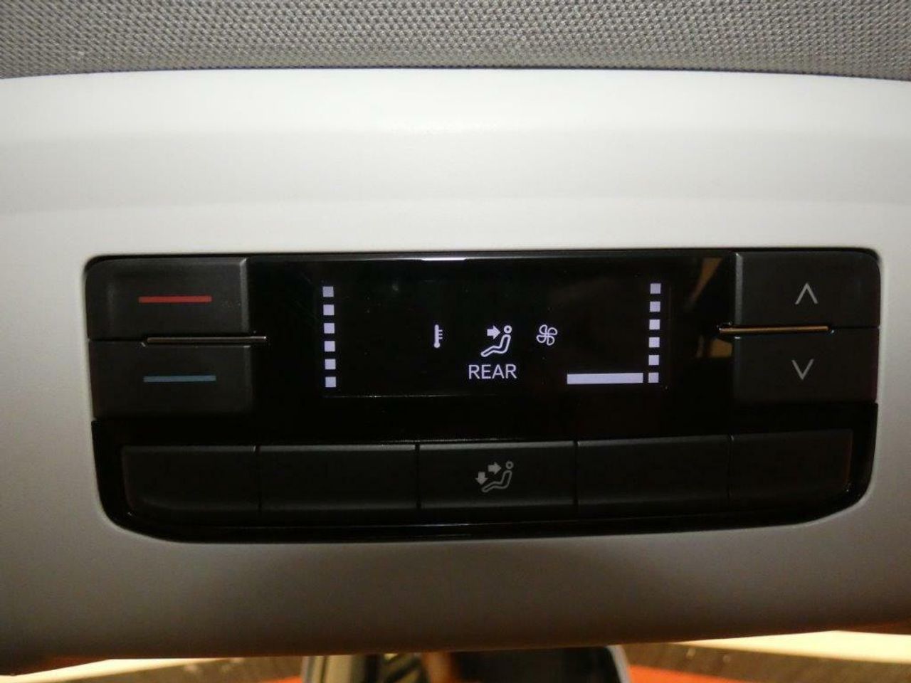Foto Volkswagen Caravelle 17