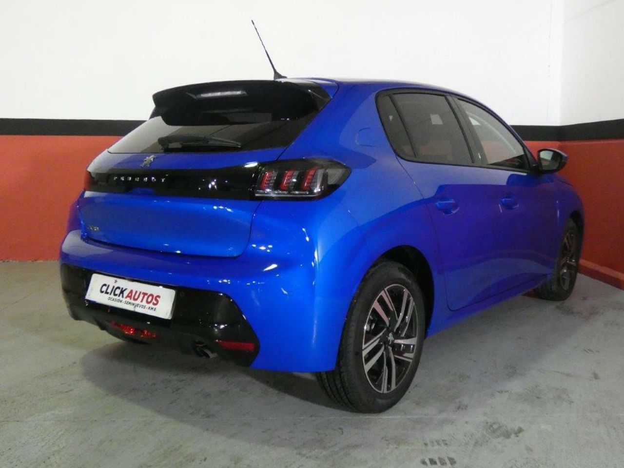 Foto Peugeot 208 4