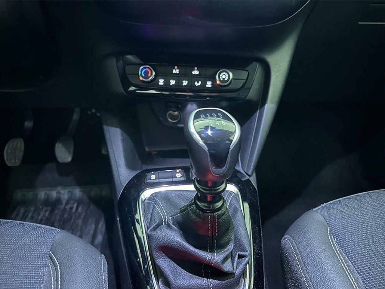Foto Opel Corsa 12