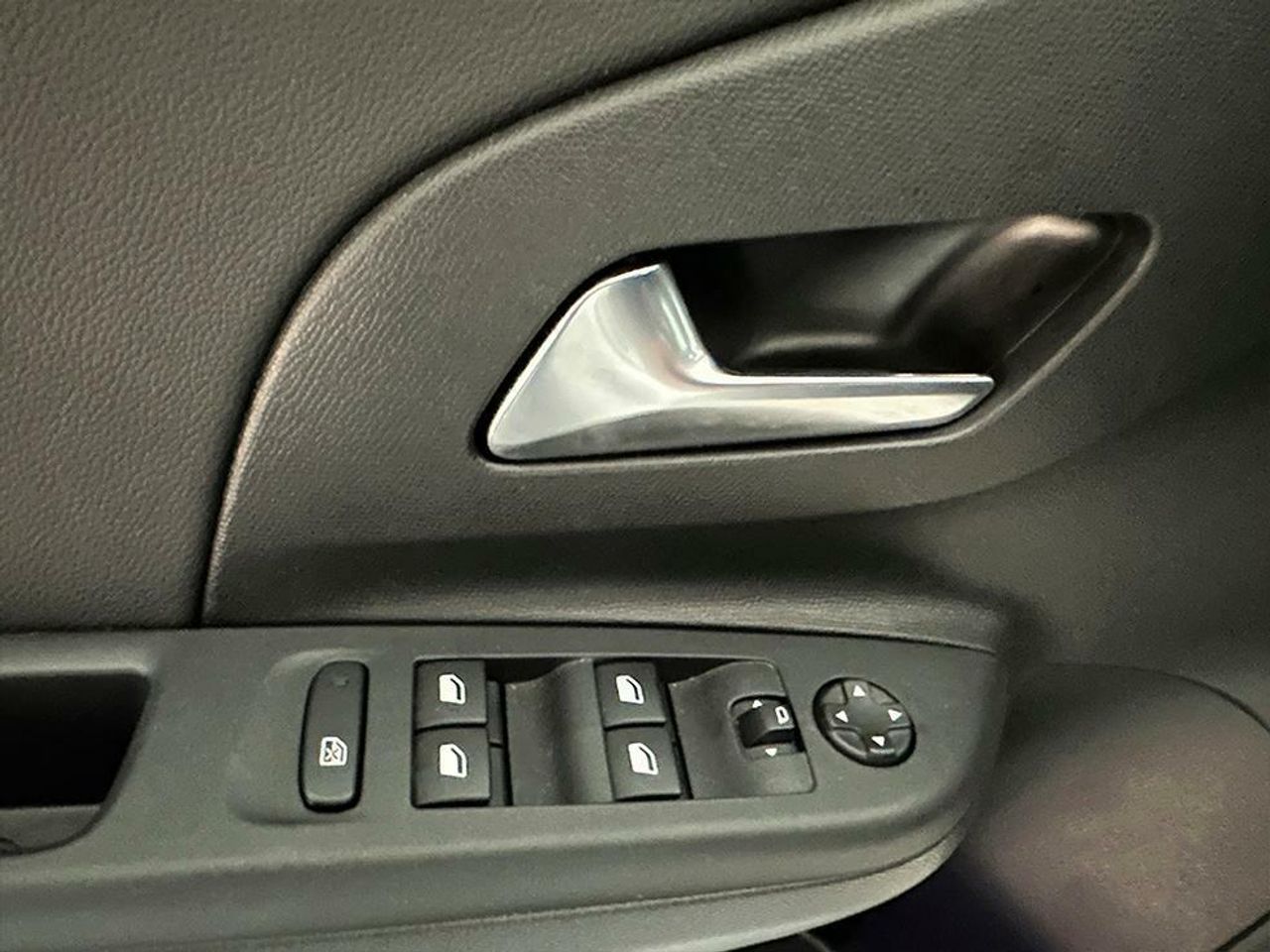 Foto Opel Corsa 14
