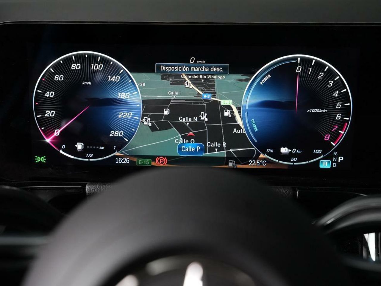 Foto Mercedes-Benz Clase GLA 15