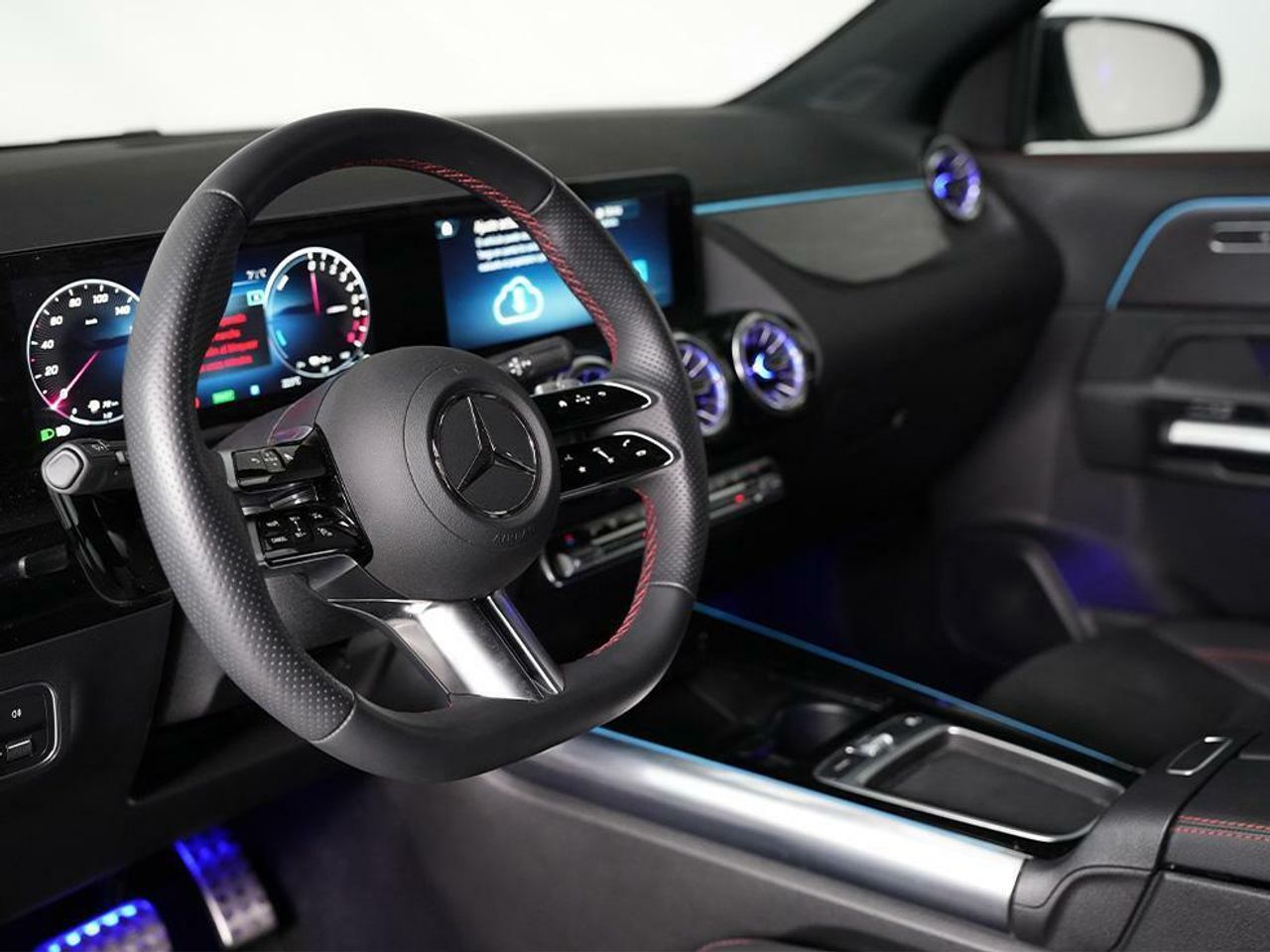Foto Mercedes-Benz Clase GLA 21