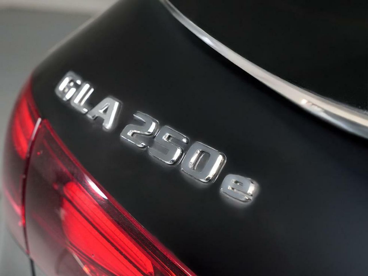 Foto Mercedes-Benz Clase GLA 28