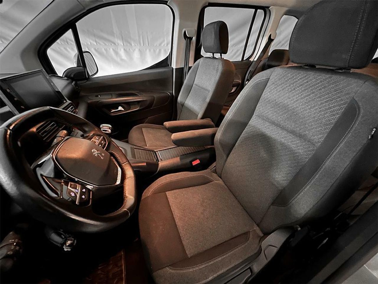 Foto Peugeot Rifter 17
