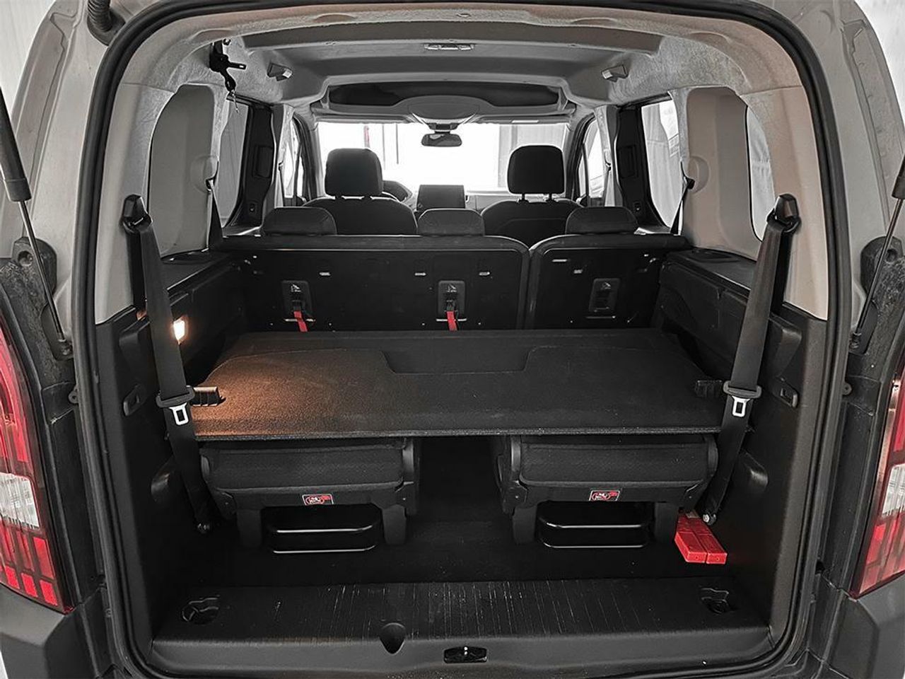 Foto Peugeot Rifter 21
