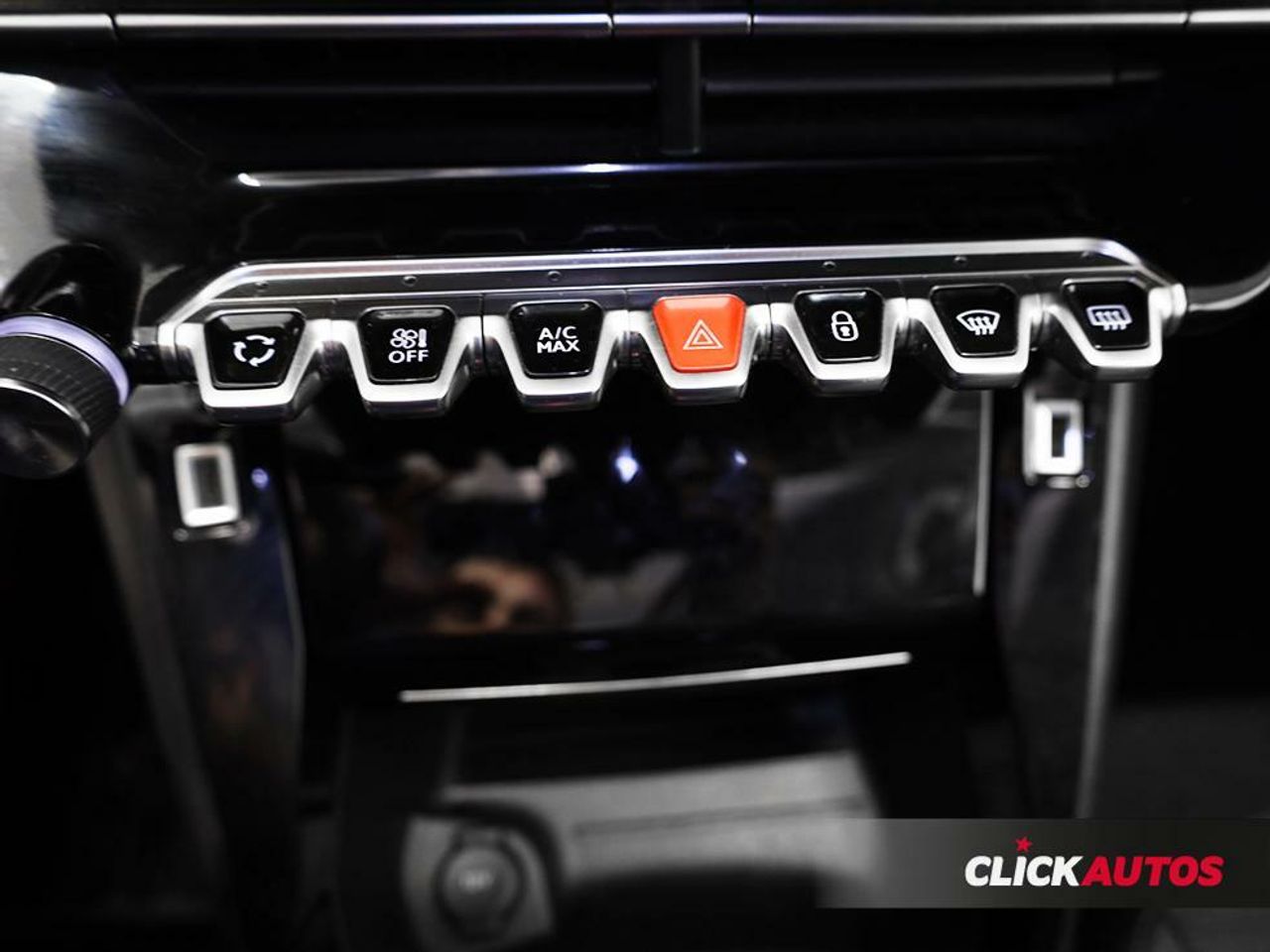 Foto Peugeot 2008 11