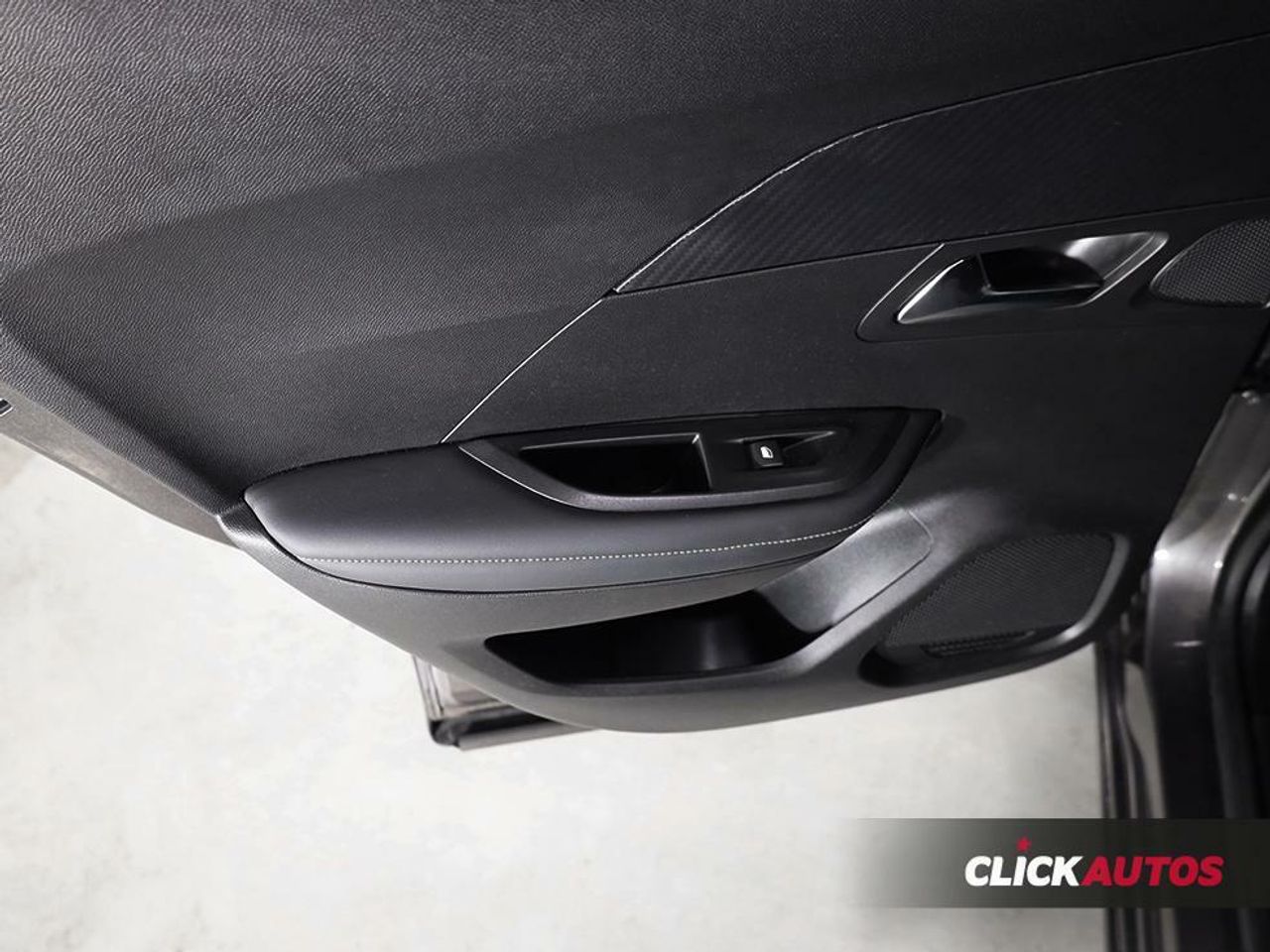 Foto Peugeot 2008 16