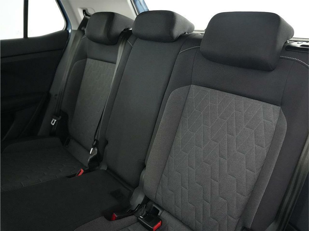 Foto Volkswagen T-Cross 16
