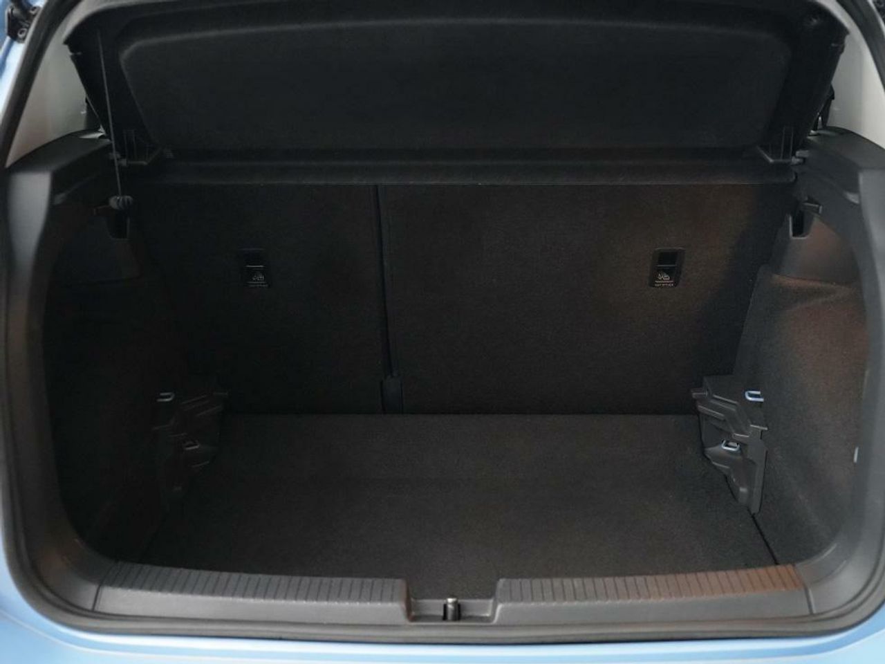 Foto Volkswagen T-Cross 17