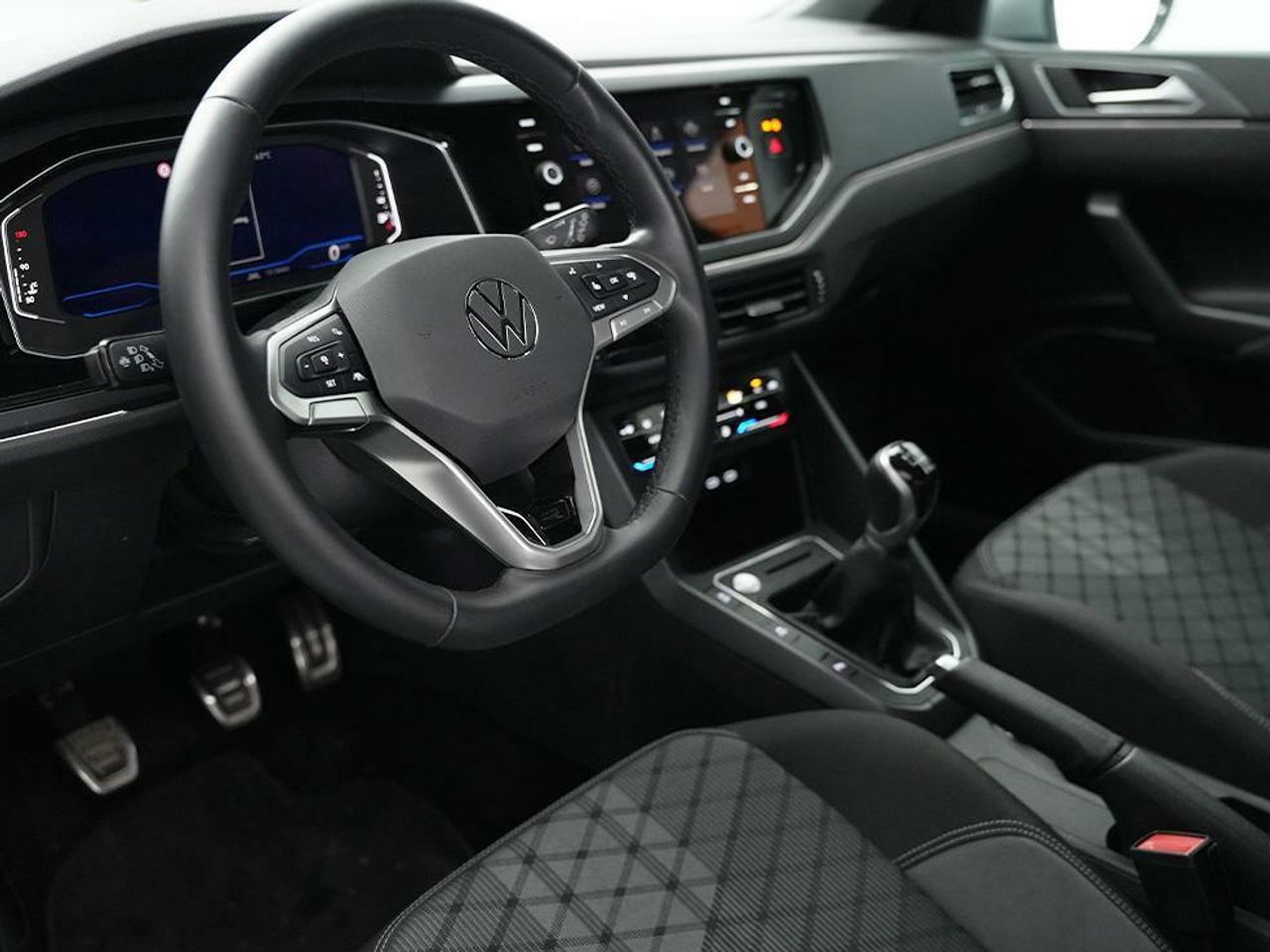Foto Volkswagen Taigo 19