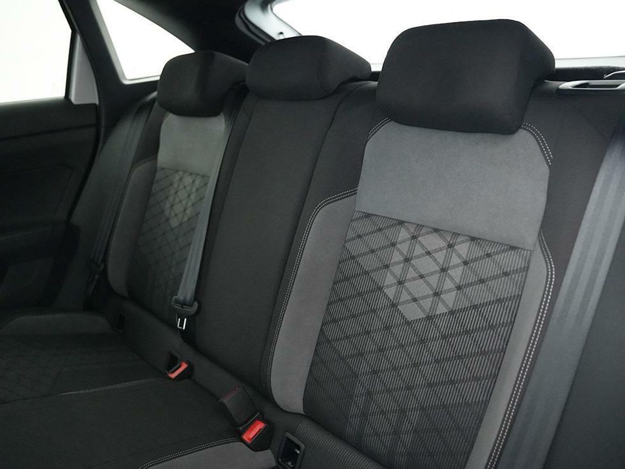 Foto Volkswagen Taigo 21