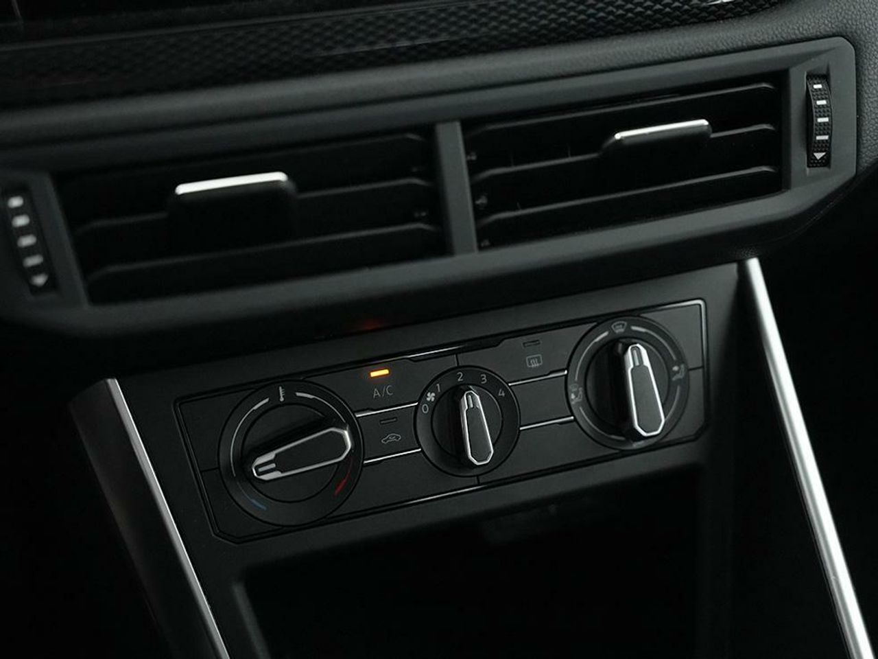Foto Volkswagen Polo 15
