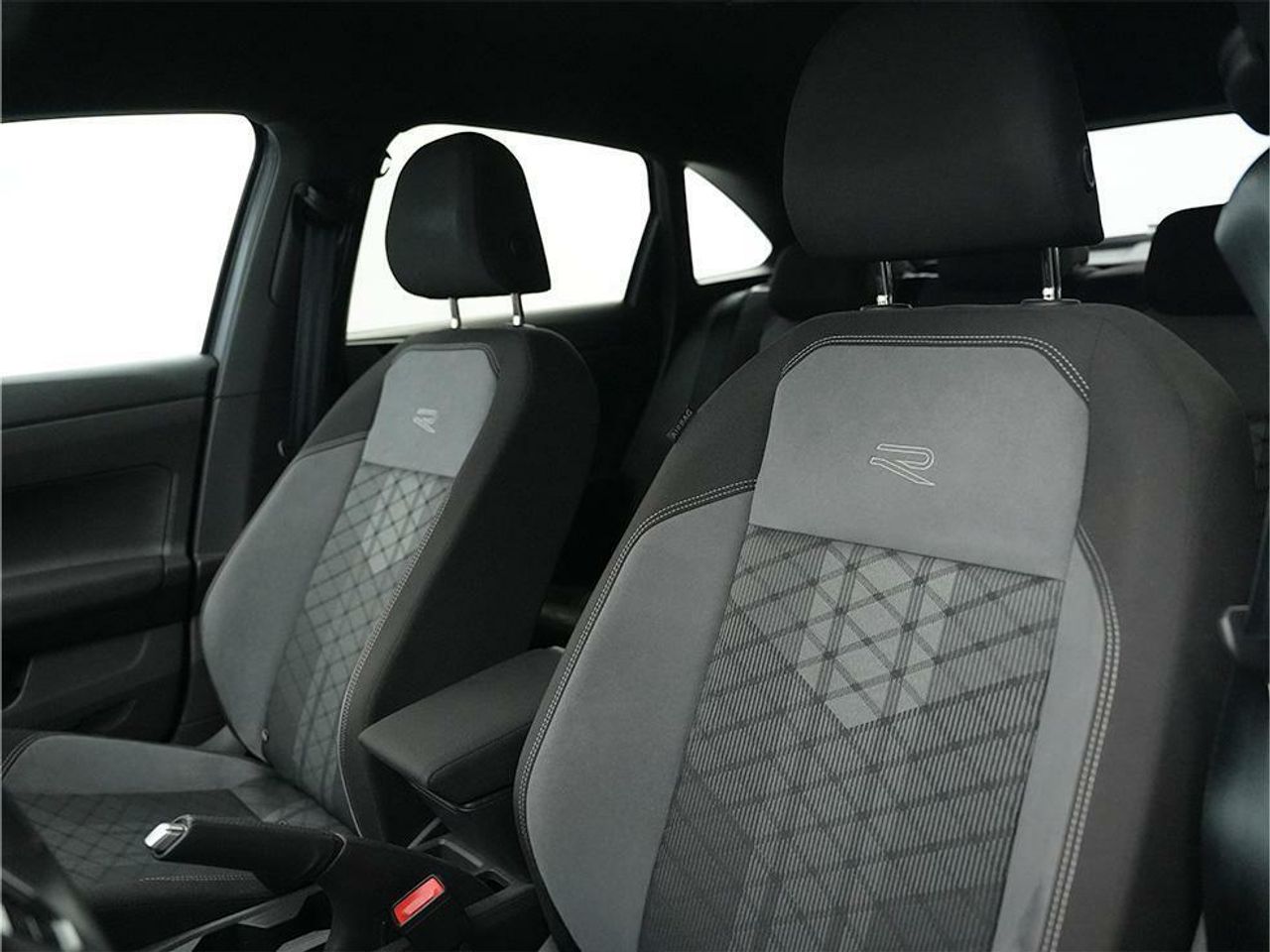 Foto Volkswagen Taigo 18
