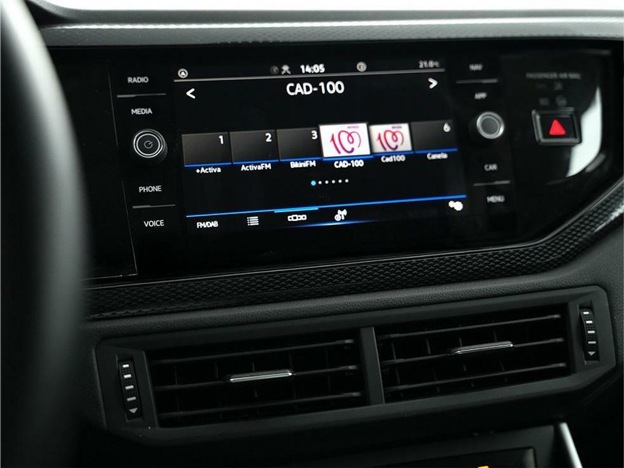 Foto Volkswagen Taigo 11