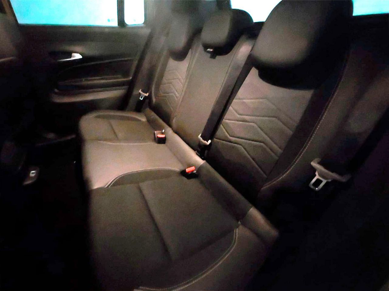 Foto Jeep Avenger 17