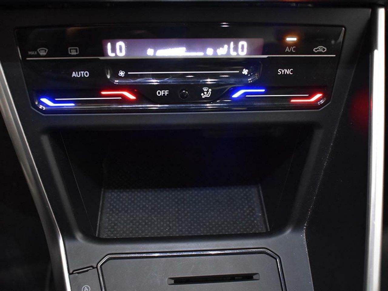 Foto Volkswagen Taigo 11