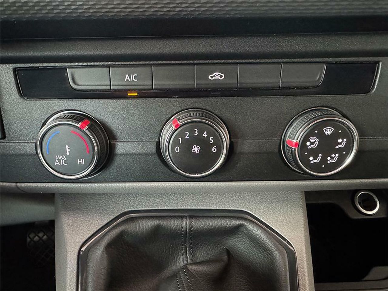 Foto Volkswagen Transporter 9