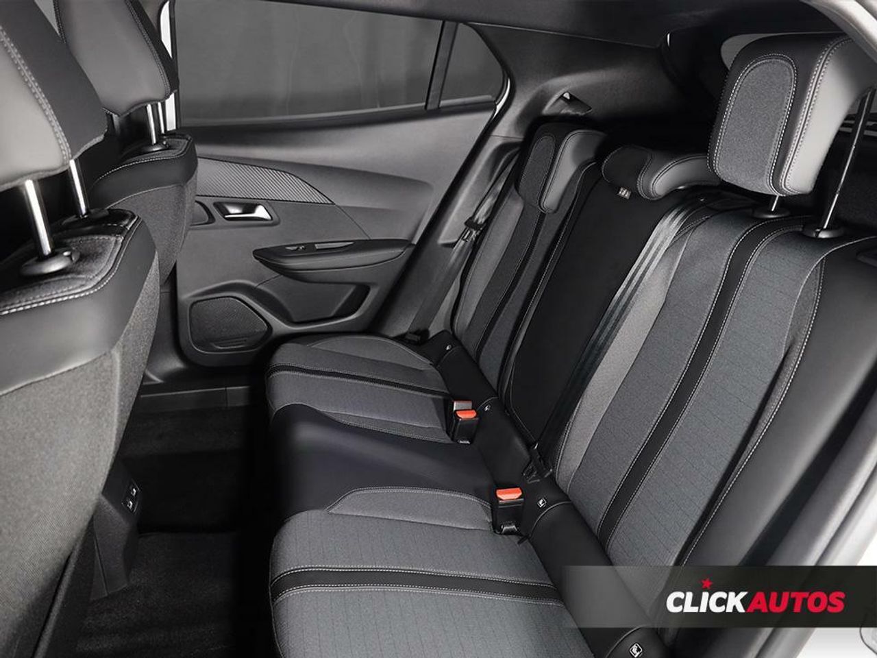 Foto Peugeot 2008 13