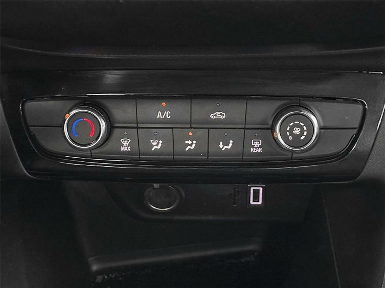 Foto Opel Corsa 14