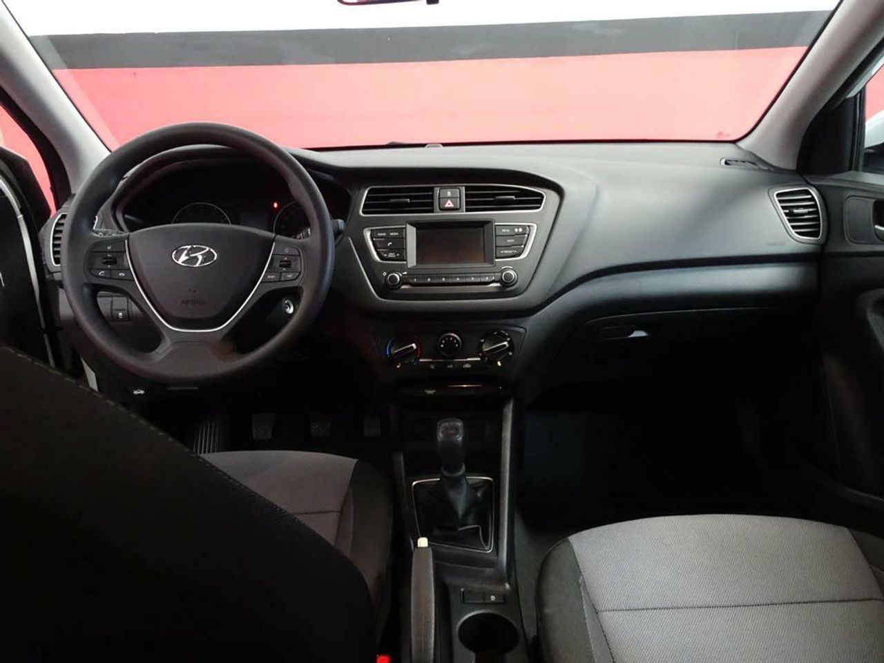 Foto Hyundai i20 8