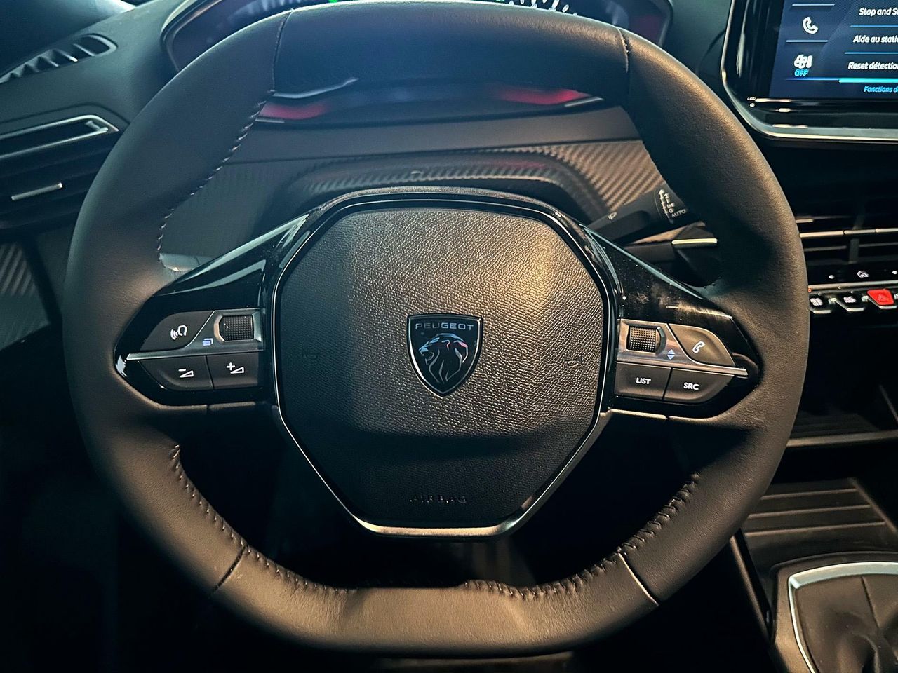 Foto Peugeot 2008 10