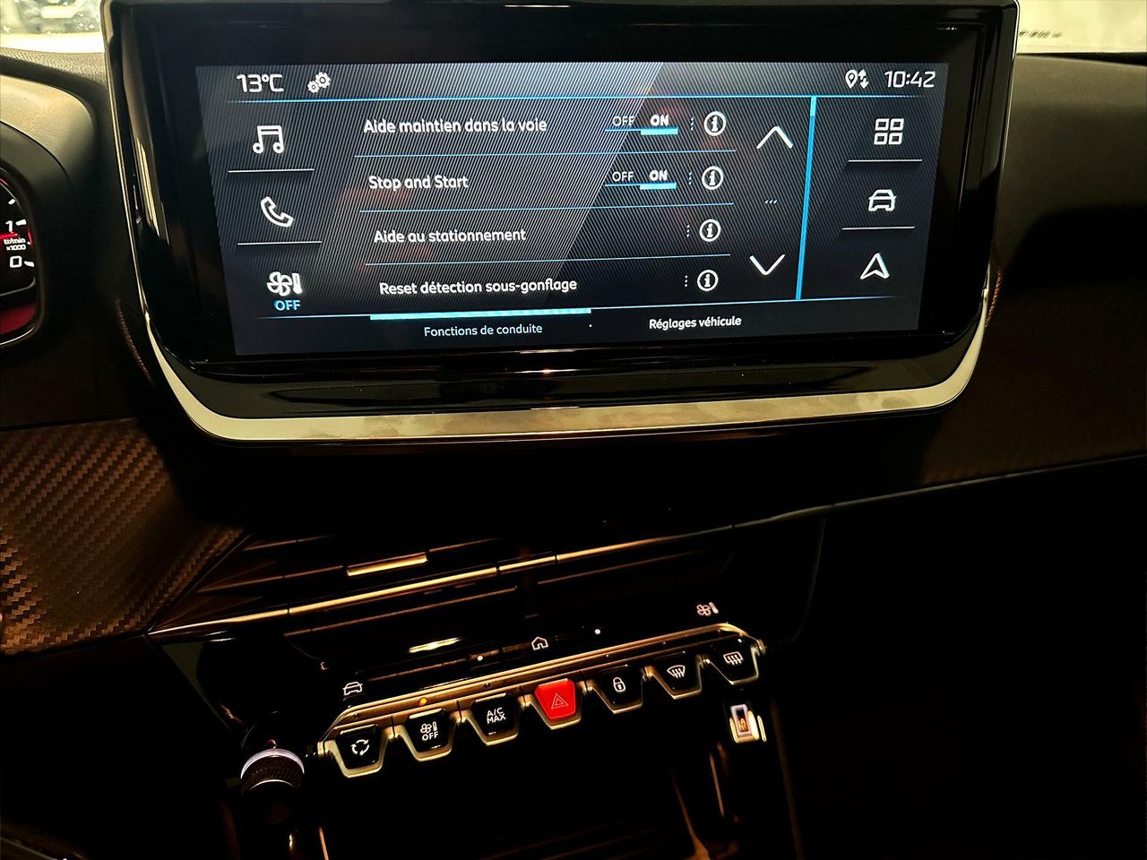 Foto Peugeot 2008 15